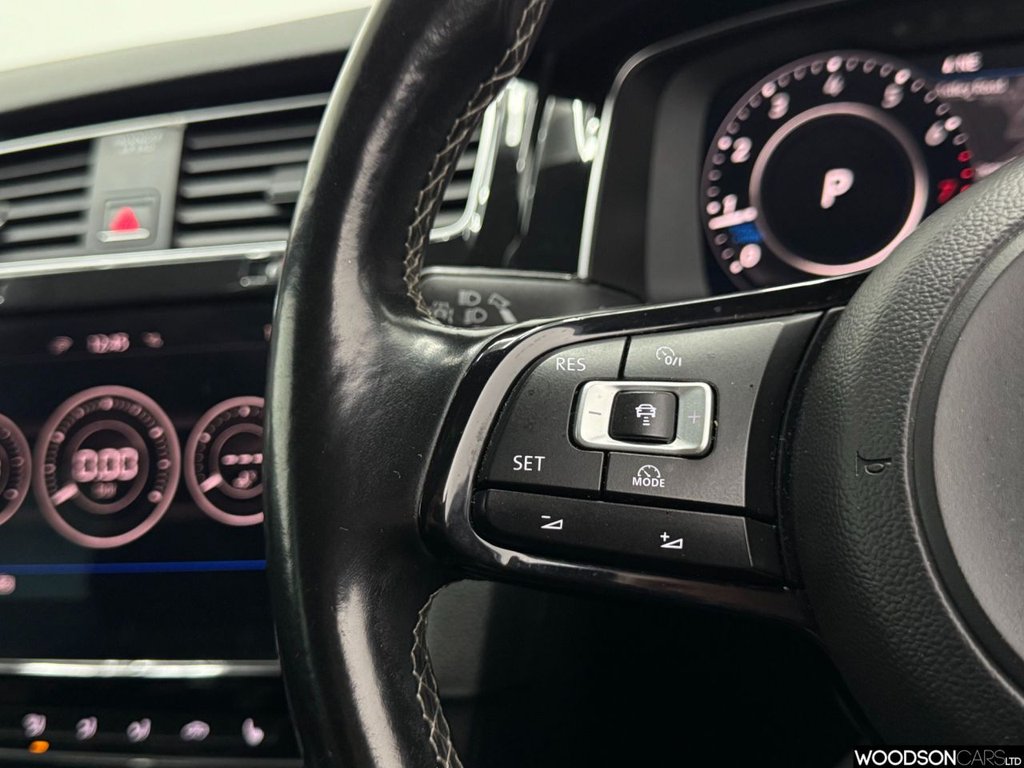 Used Volkswagen Golf 2014 for sale - 77849576: Photo 11