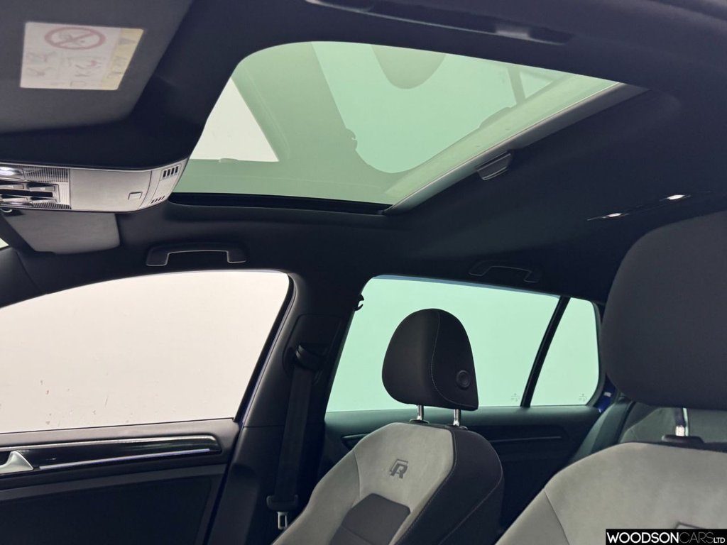 Used Volkswagen Golf 2014 for sale - 77849576: Photo 31