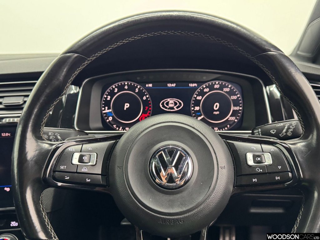 Used Volkswagen Golf 2014 for sale - 77849576: Photo 42