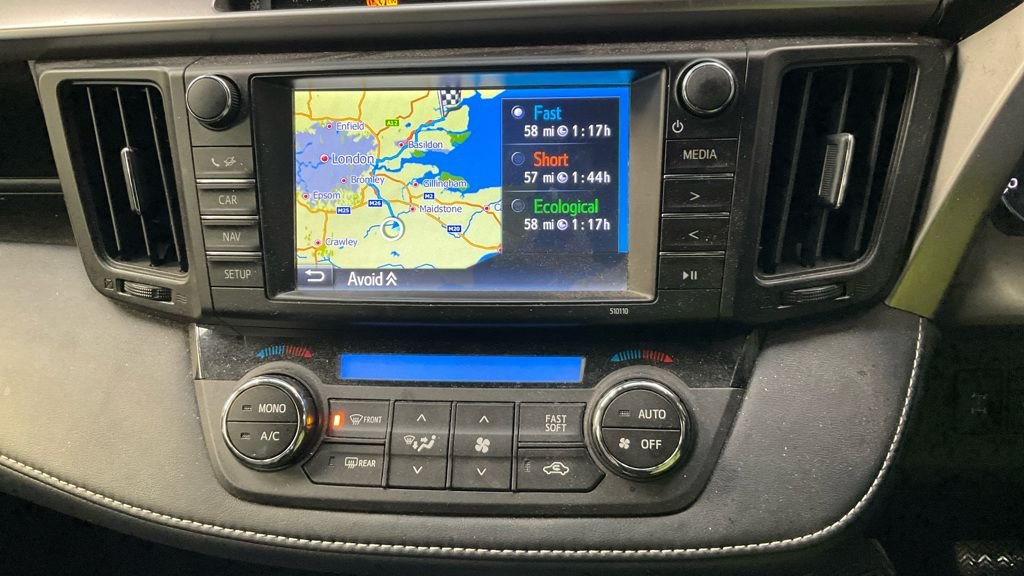 Used Toyota RAV4 2016 for sale - 77748149: Photo 8