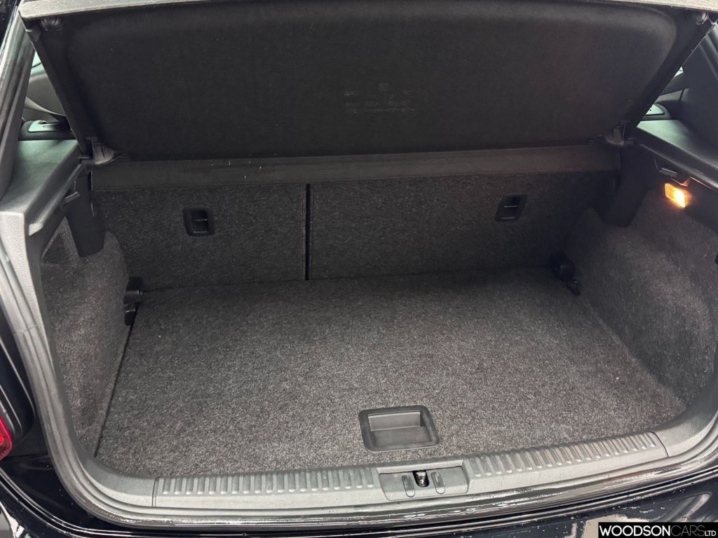 Used Volkswagen Polo 2015 for sale - 76841691: Photo 18