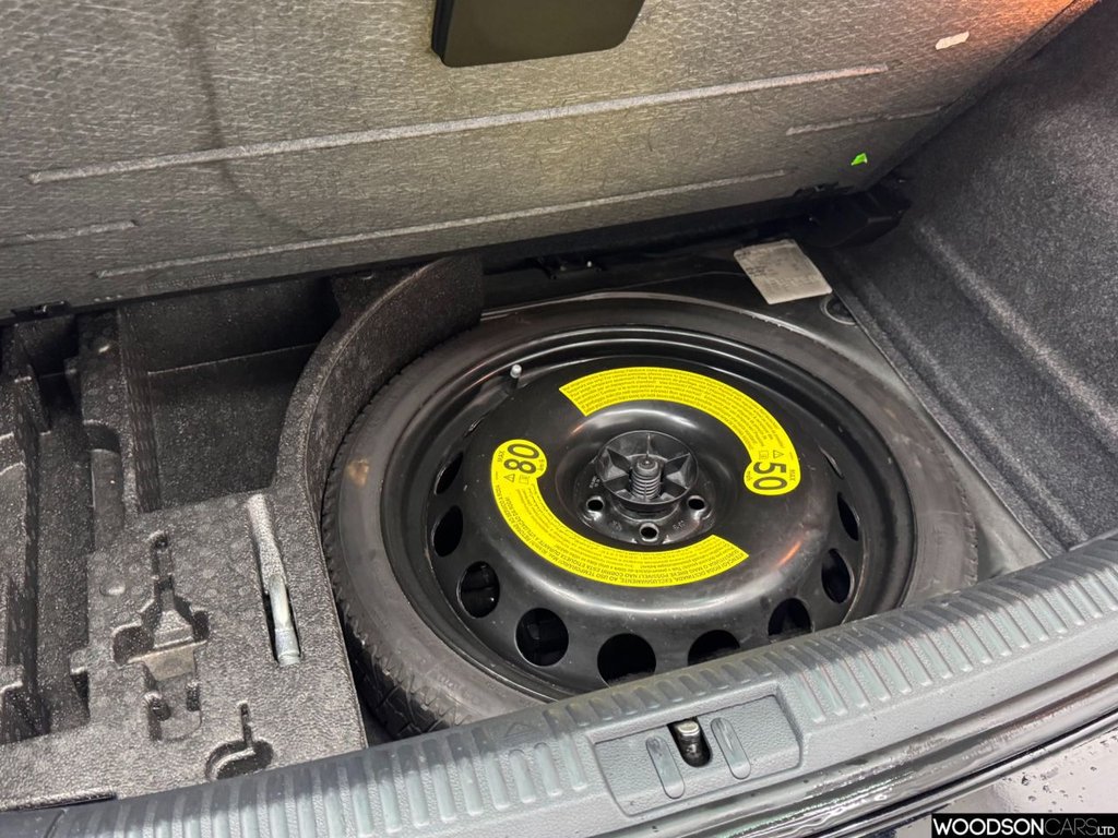 Used Volkswagen Polo 2015 for sale - 76841691: Photo 19