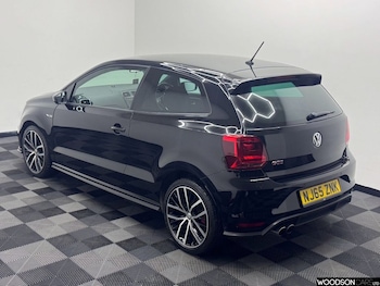 Used Volkswagen Polo 2015 for sale - 76841691: Photo