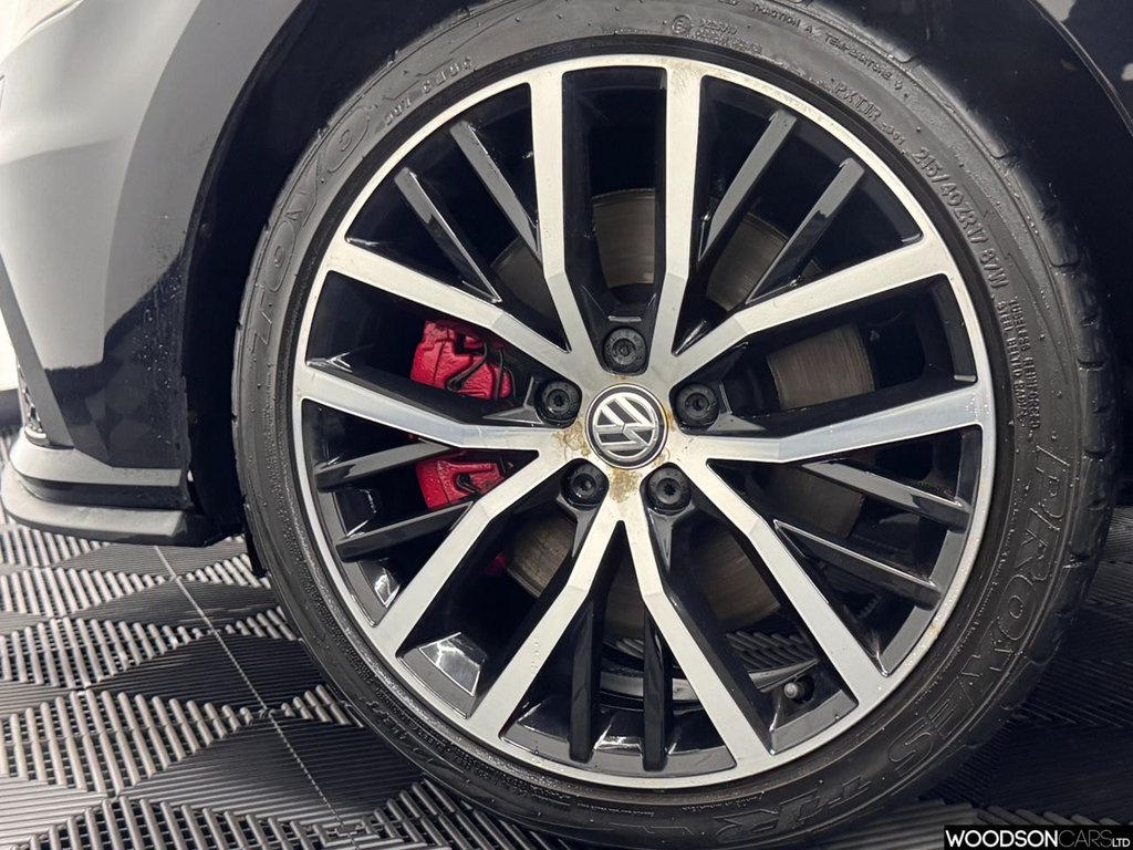 Used Volkswagen Polo 2015 for sale - 76841691: Photo 40