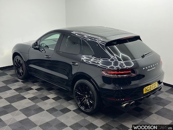 Used Porsche Macan 2018 for sale - 78631386: Photo