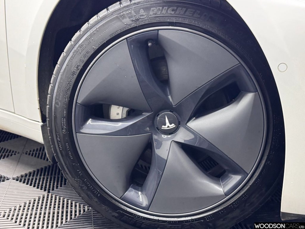 Used Tesla Model 3 2020 for sale - 76783760: Photo 41