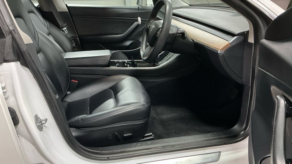 Used Tesla Model 3 2020 for sale - 76783760: Photo 5