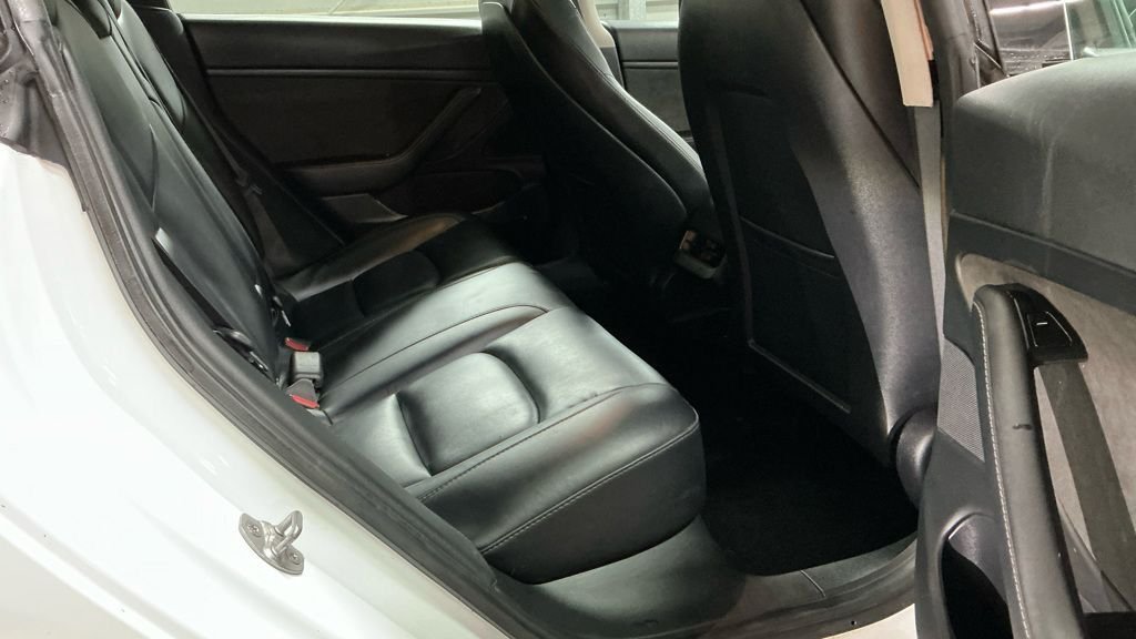 Used Tesla Model 3 2020 for sale - 76783760: Photo 6