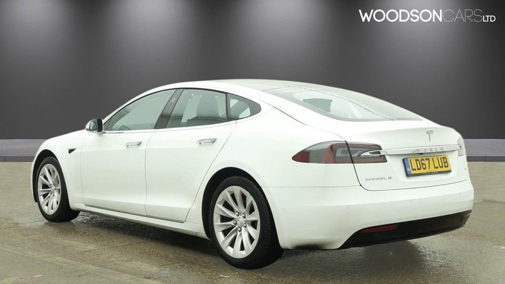 Used Tesla Model S 2017 for sale - 77302377: Photo 2