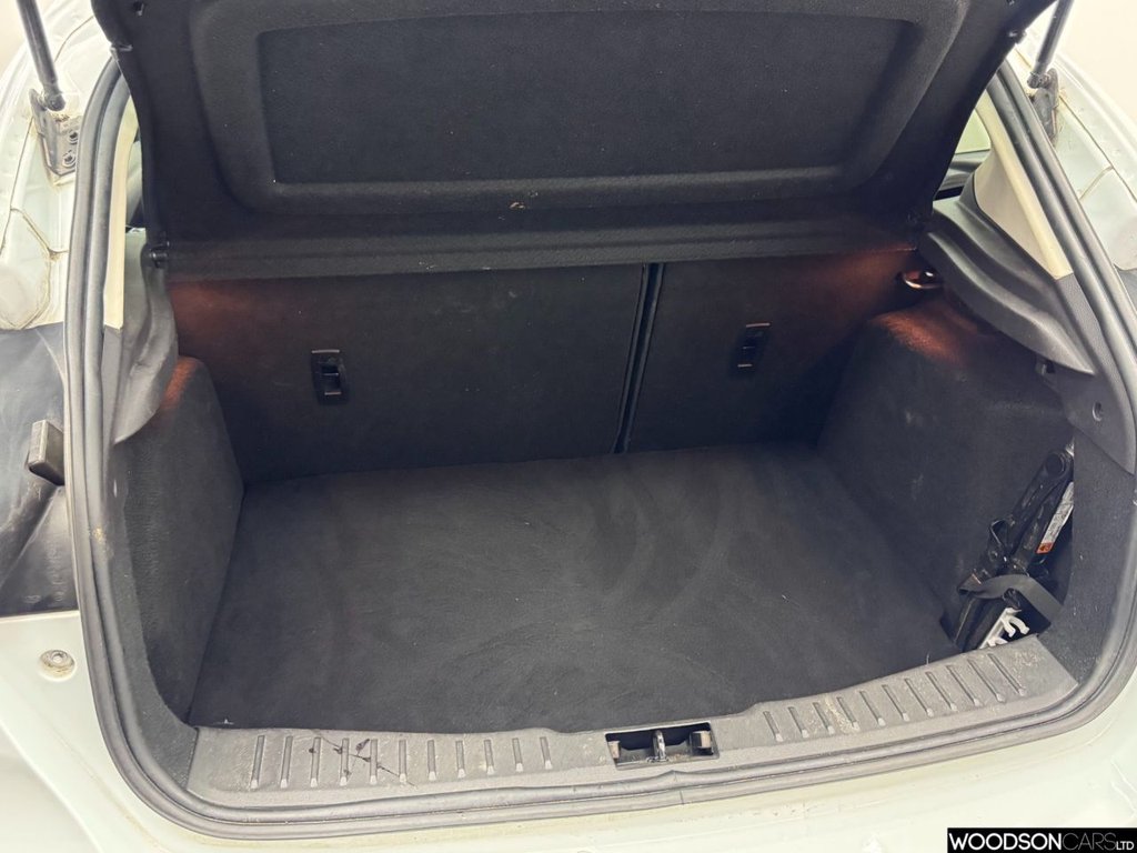 Used Ford Focus 2015 for sale - 76546550: Photo 27