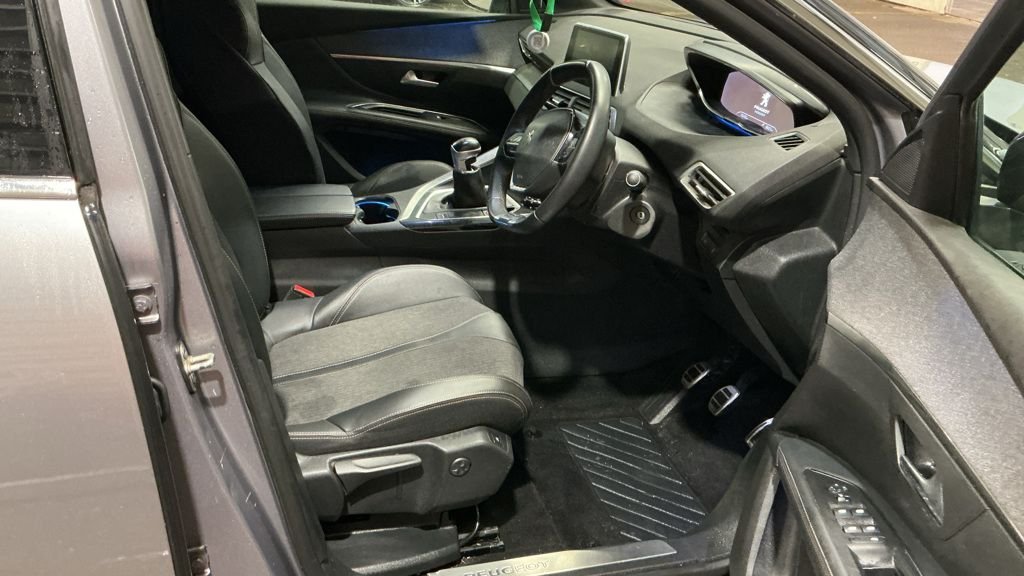 Used Peugeot 5008 2019 for sale - 77065037: Photo 5