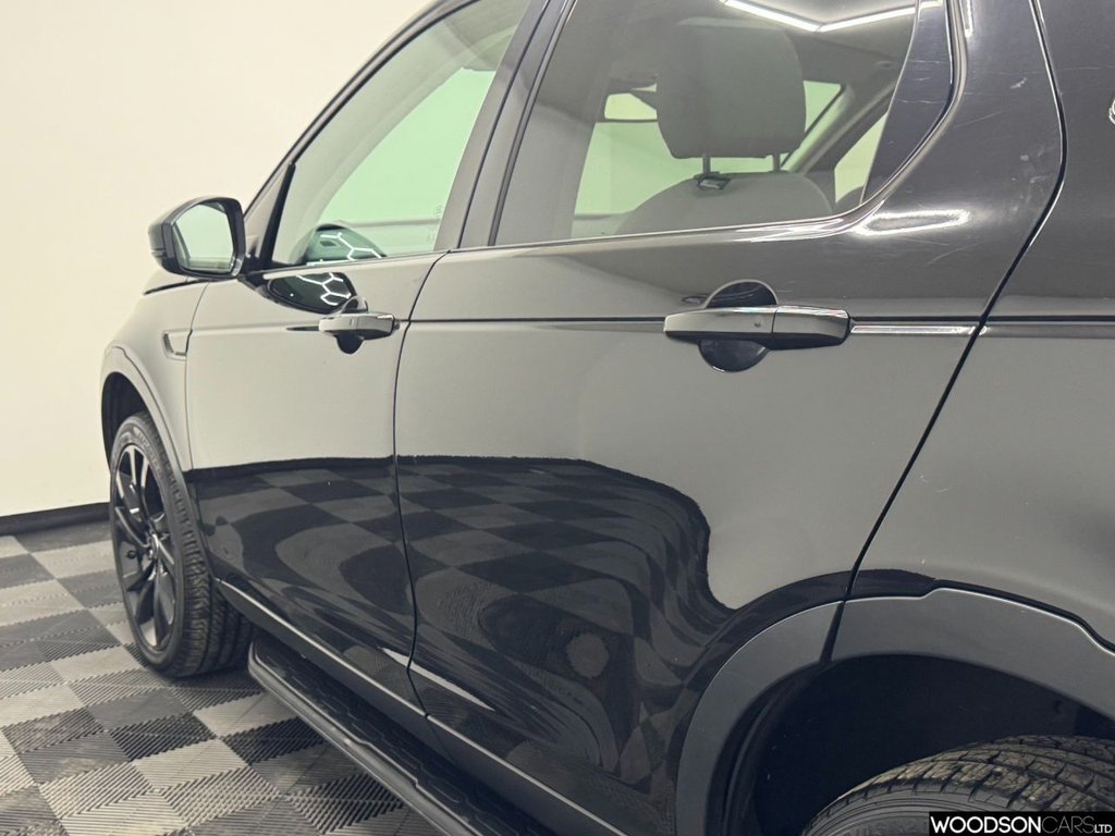 Used Land Rover Discovery Sport 2017 for sale - 78068378: Photo 12