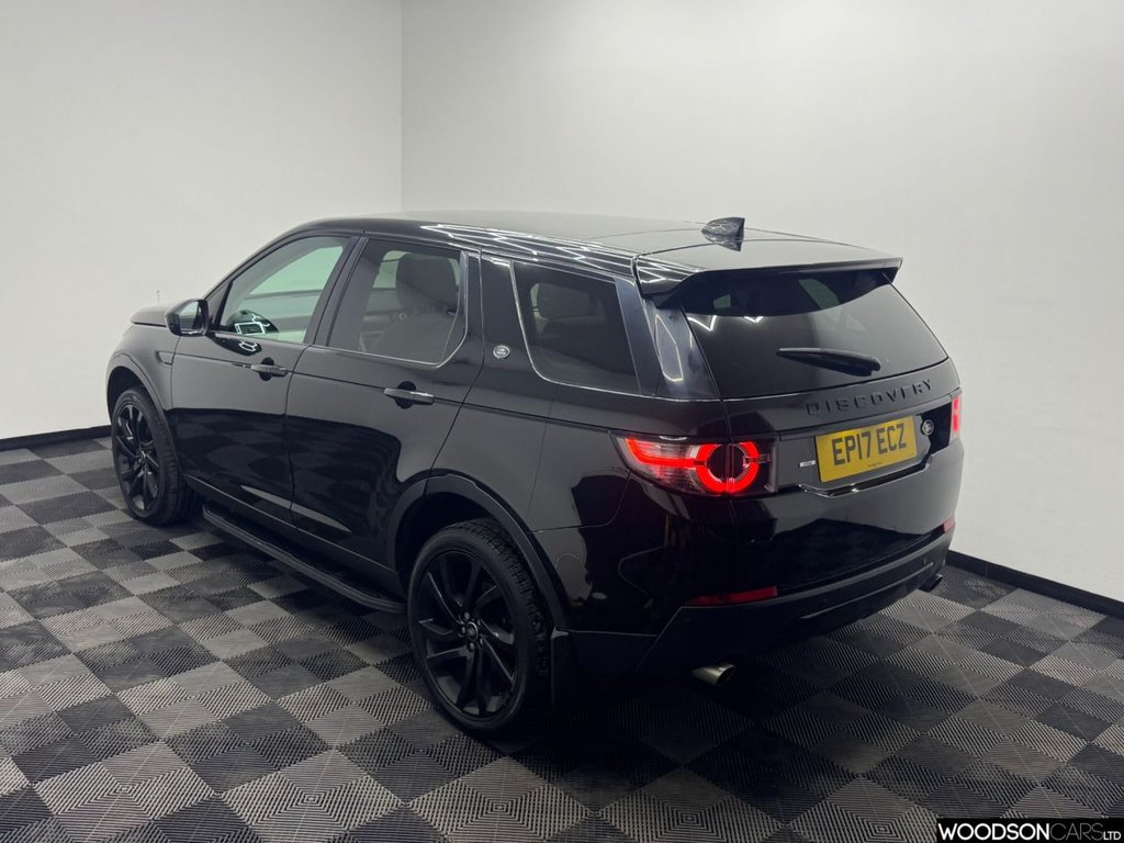 Used Land Rover Discovery Sport 2017 for sale - 78068378: Photo 2