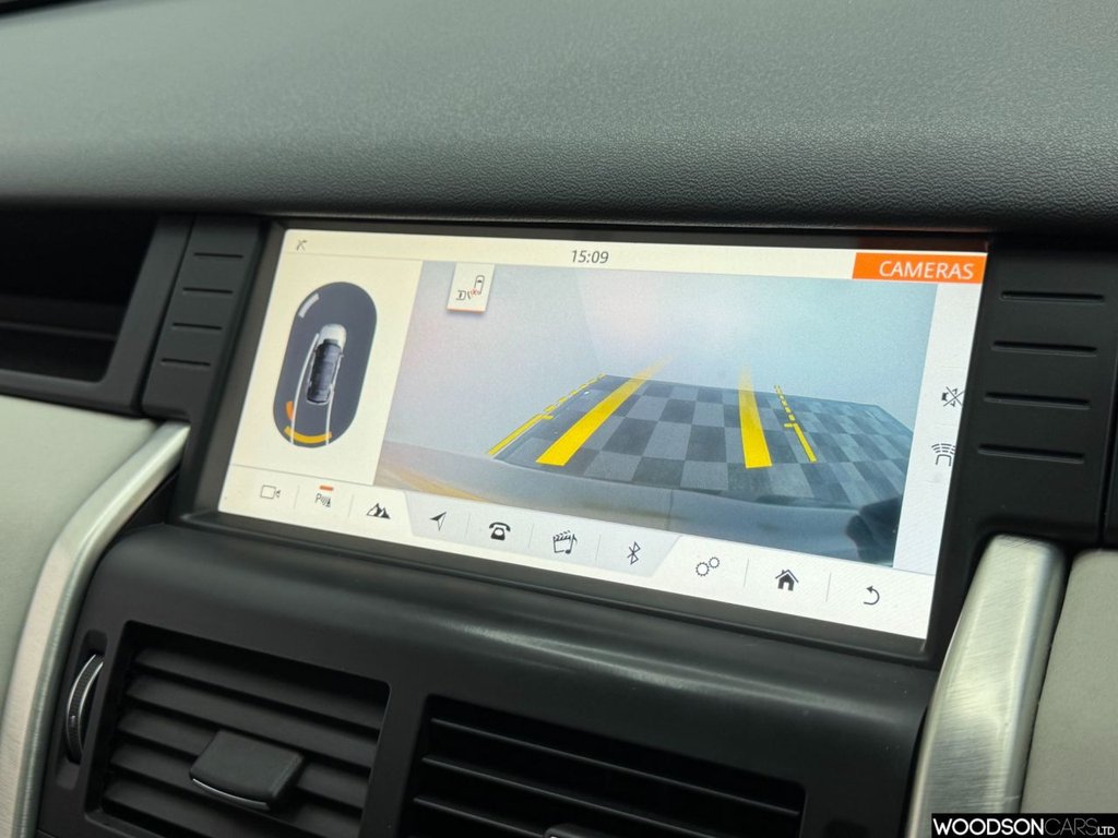 Used Land Rover Discovery Sport 2017 for sale - 78068378: Photo 20