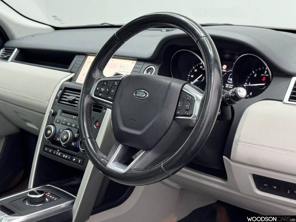 Used Land Rover Discovery Sport 2017 for sale - 78068378: Photo 21