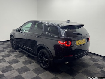 Used Land Rover Discovery Sport 2017 for sale - 78068378: Photo