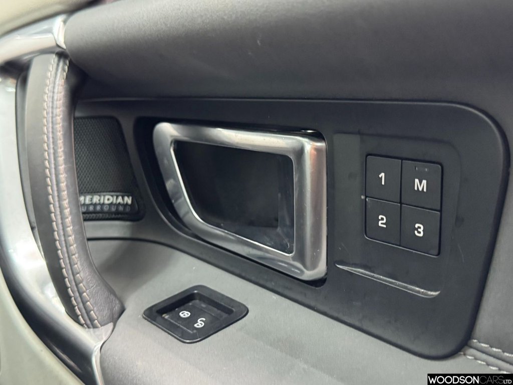 Used Land Rover Discovery Sport 2017 for sale - 78068378: Photo 48