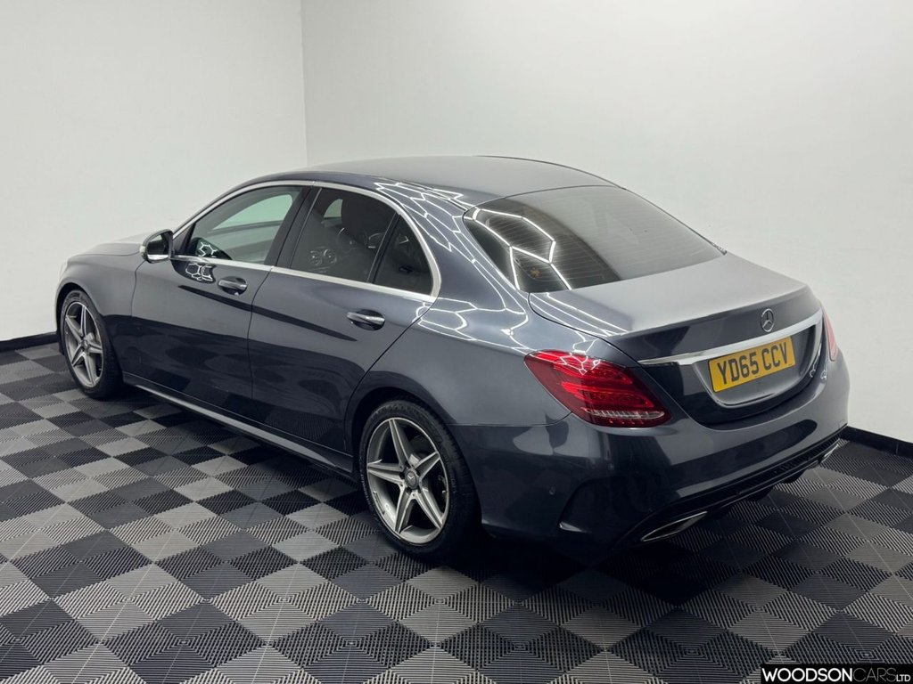 Used Mercedes-Benz C Class 2015 for sale - 77368949: Photo 2
