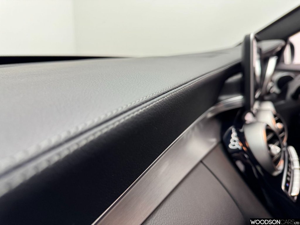 Used Mercedes-Benz C Class 2015 for sale - 77368949: Photo 31