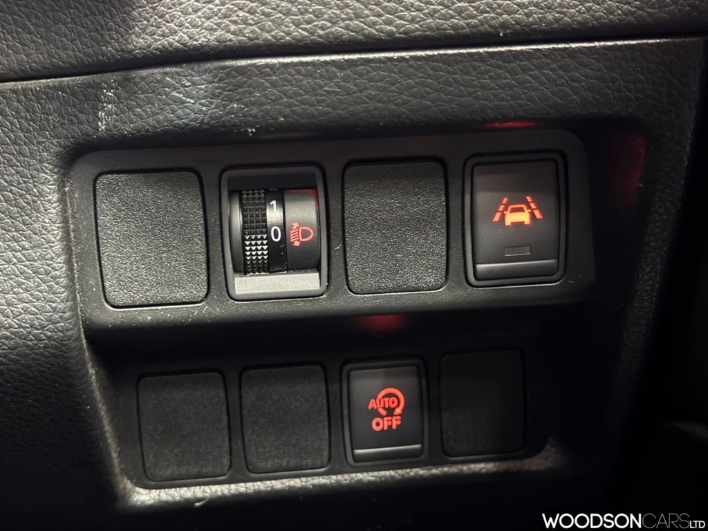 Used Nissan Qashqai 2018 for sale - 77470619: Photo 32