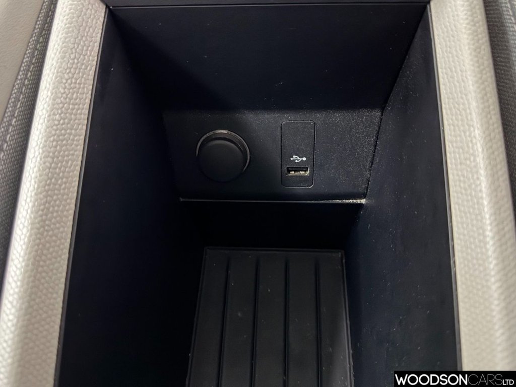 Used BMW i3 2018 for sale - 76546405: Photo 37