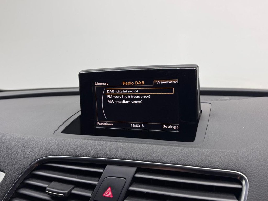 Used Audi Q3 2016 for sale - 76642888: Photo 12