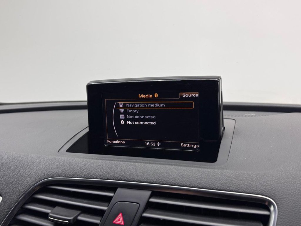 Used Audi Q3 2016 for sale - 76642888: Photo 14