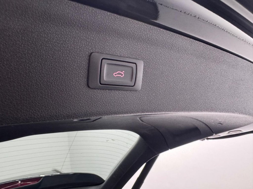 Used Audi Q3 2016 for sale - 76642888: Photo 22