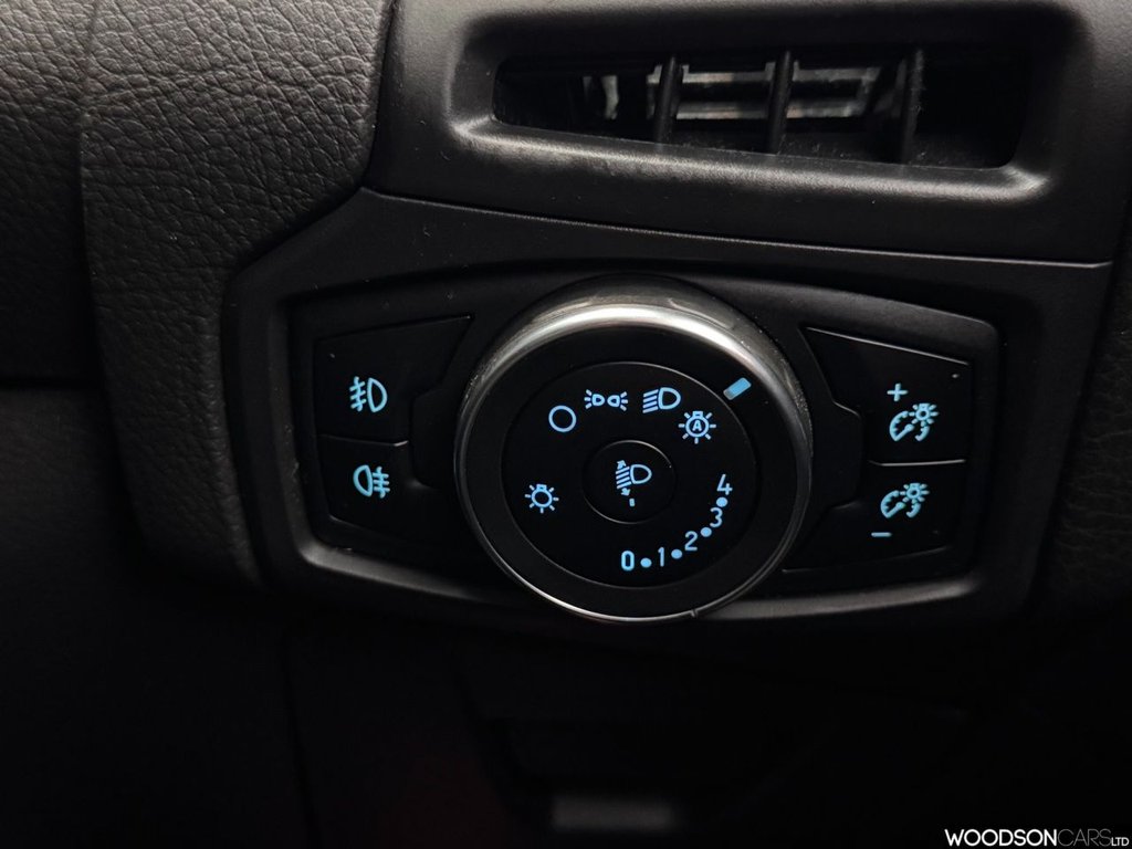 Used Ford Focus 2017 for sale - 76962354: Photo 24