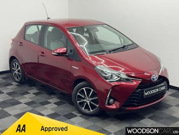 Used Toyota Yaris 2018 for sale - 79563296: Photo
