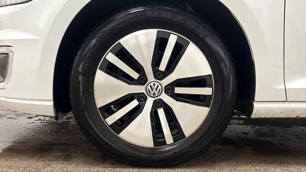 Used Volkswagen Golf 2018 for sale - 78068616: Photo 8