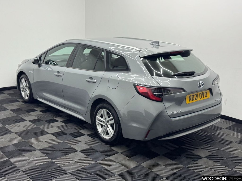 Used Toyota Corolla 2021 for sale - 77525826: Photo 2