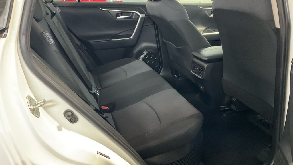 Used Toyota RAV4 2022 for sale - 77821044: Photo 6