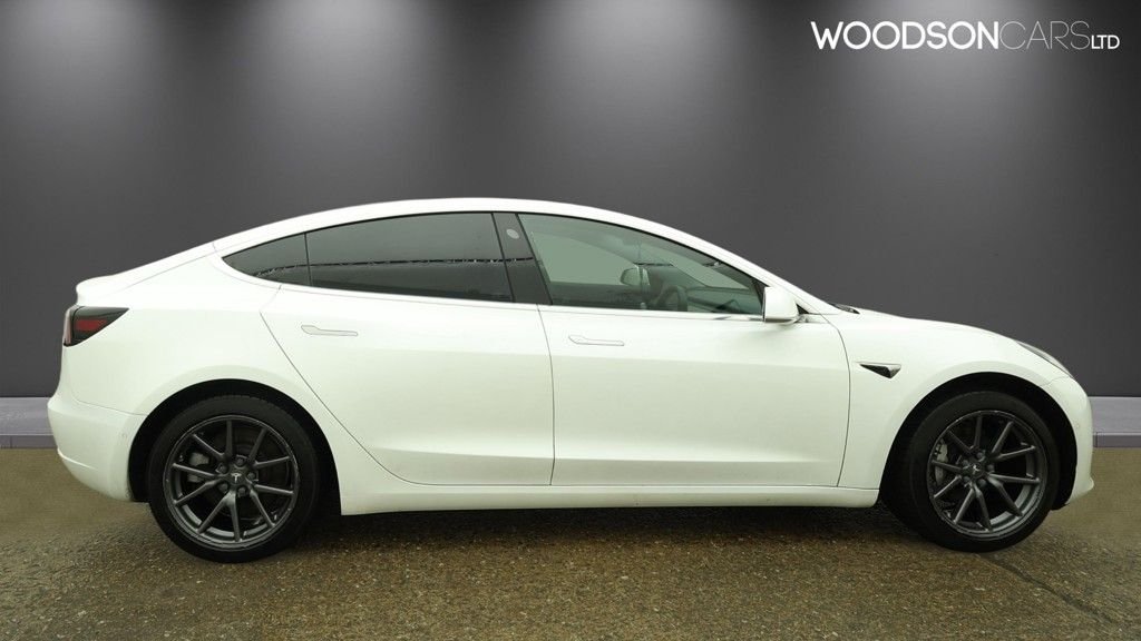 Used Tesla Model 3 2020 for sale - 77372811: Photo 11