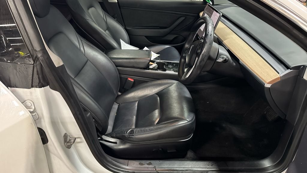 Used Tesla Model 3 2020 for sale - 77372811: Photo 5