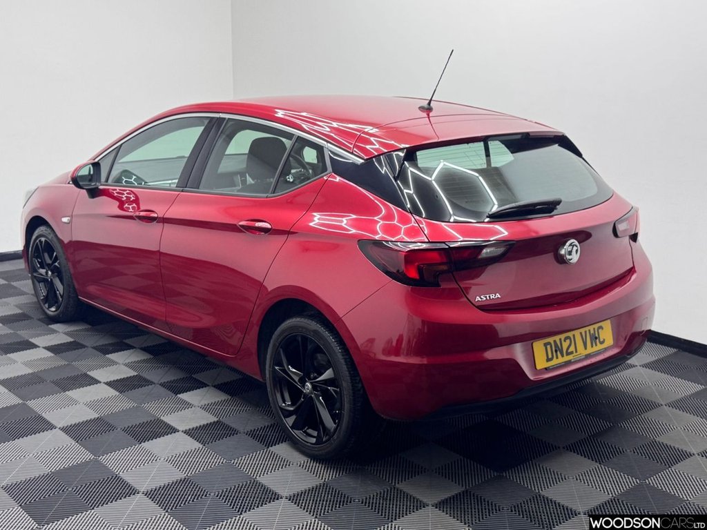 Used Vauxhall Astra 2021 for sale - 76642182: Photo 2