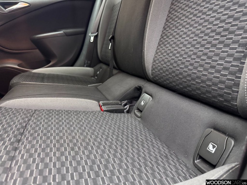 Used Vauxhall Astra 2021 for sale - 76642182: Photo 25