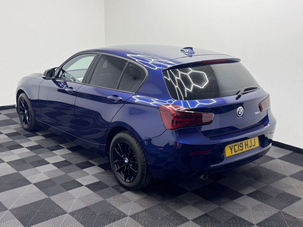 Used BMW 1 Series 2019 for sale - 76642157: Photo 2