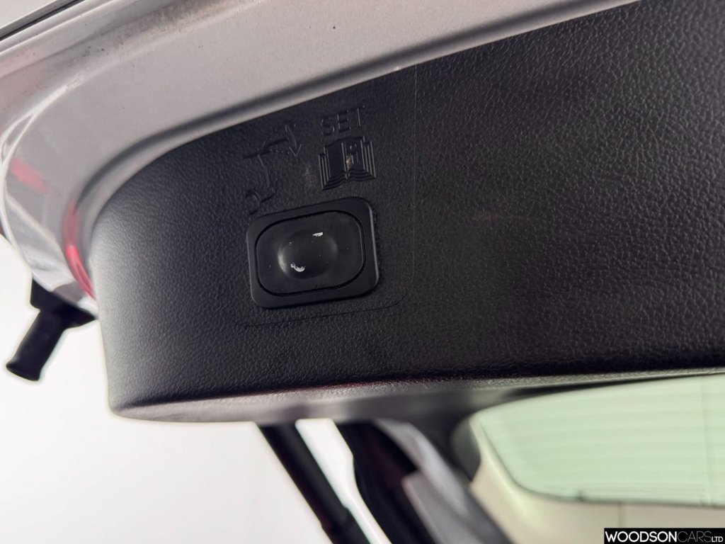 Used Ford Kuga 2019 for sale - 77470528: Photo 35