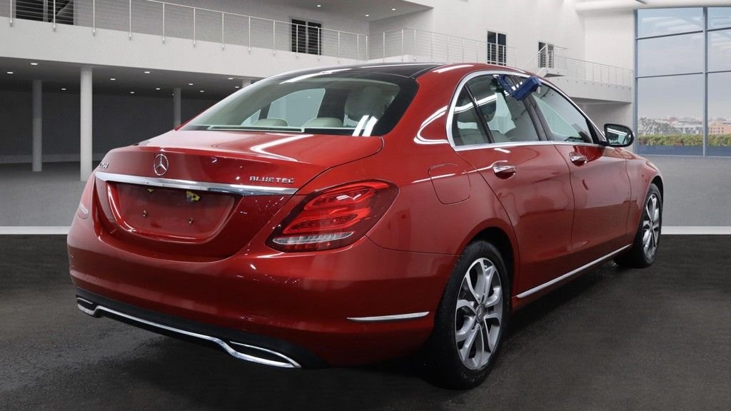 Used Mercedes-Benz C Class 2014 for sale - 76973523: Photo 9