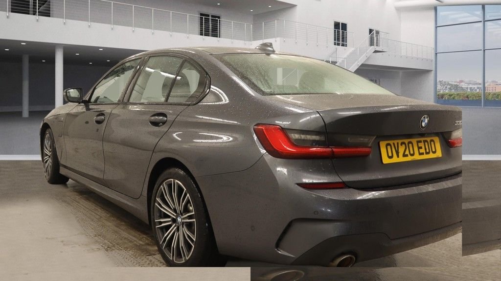 Used BMW 3 Series 2020 for sale - 77594207: Photo 2
