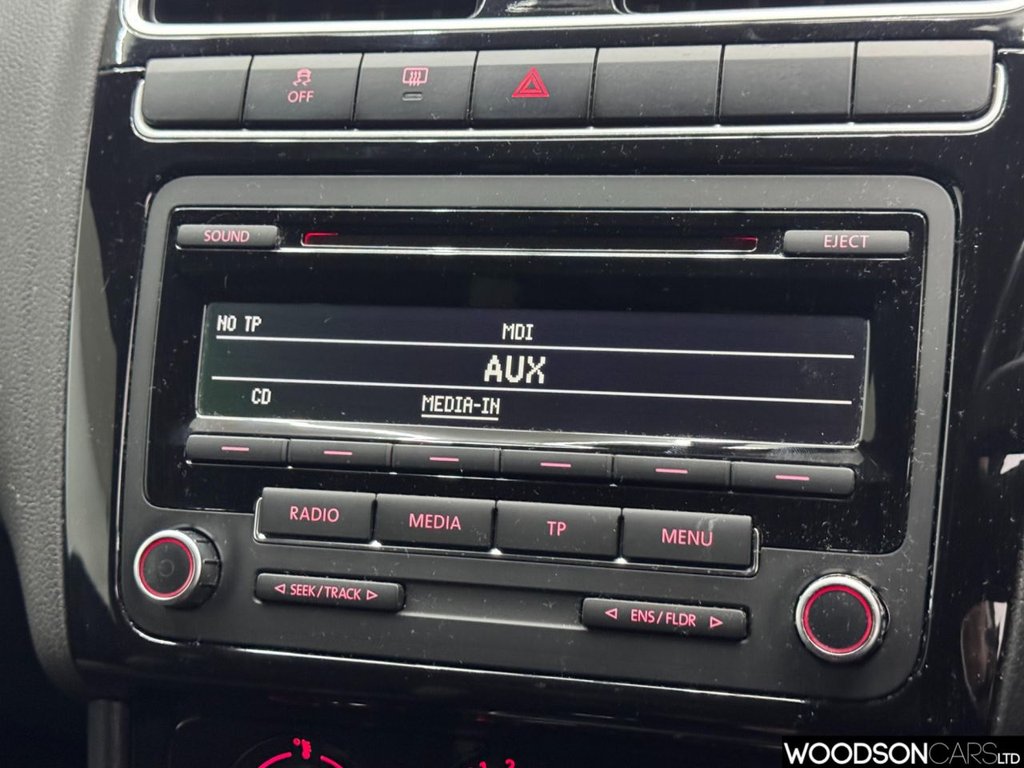 Used Volkswagen Polo 2013 for sale - 77038220: Photo 15