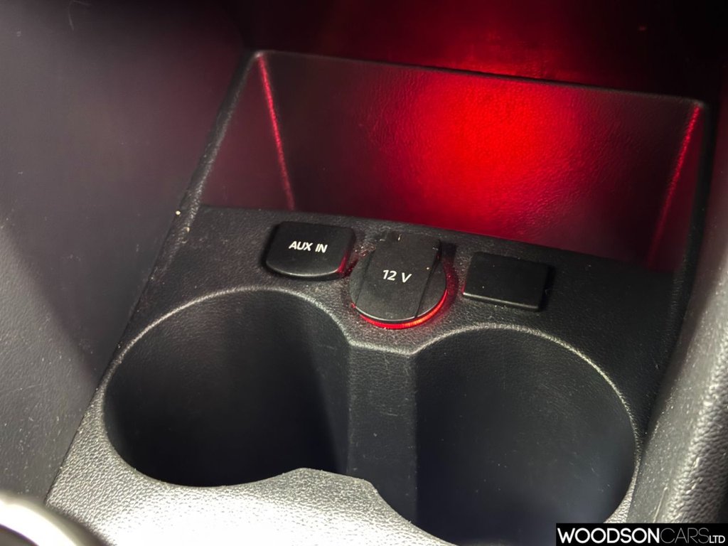 Used Volkswagen Polo 2013 for sale - 77038220: Photo 35