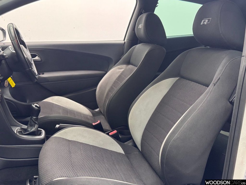 Used Volkswagen Polo 2013 for sale - 77038220: Photo 8