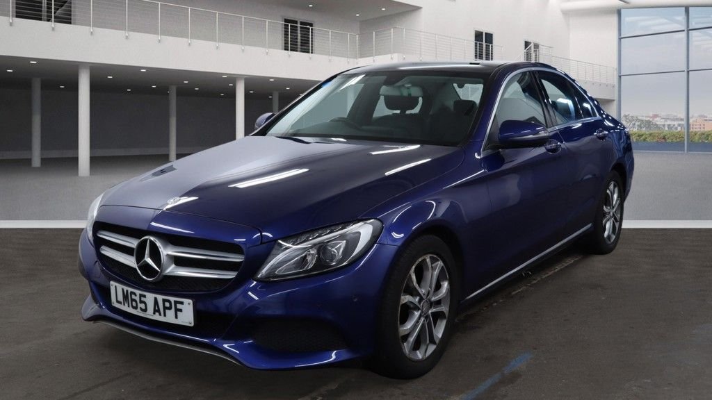 Used Mercedes-Benz C Class 2015 for sale - 77936980: Photo 9