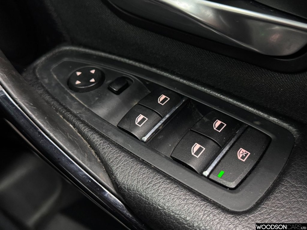 Used BMW 3 Series 2016 for sale - 77111011: Photo 35