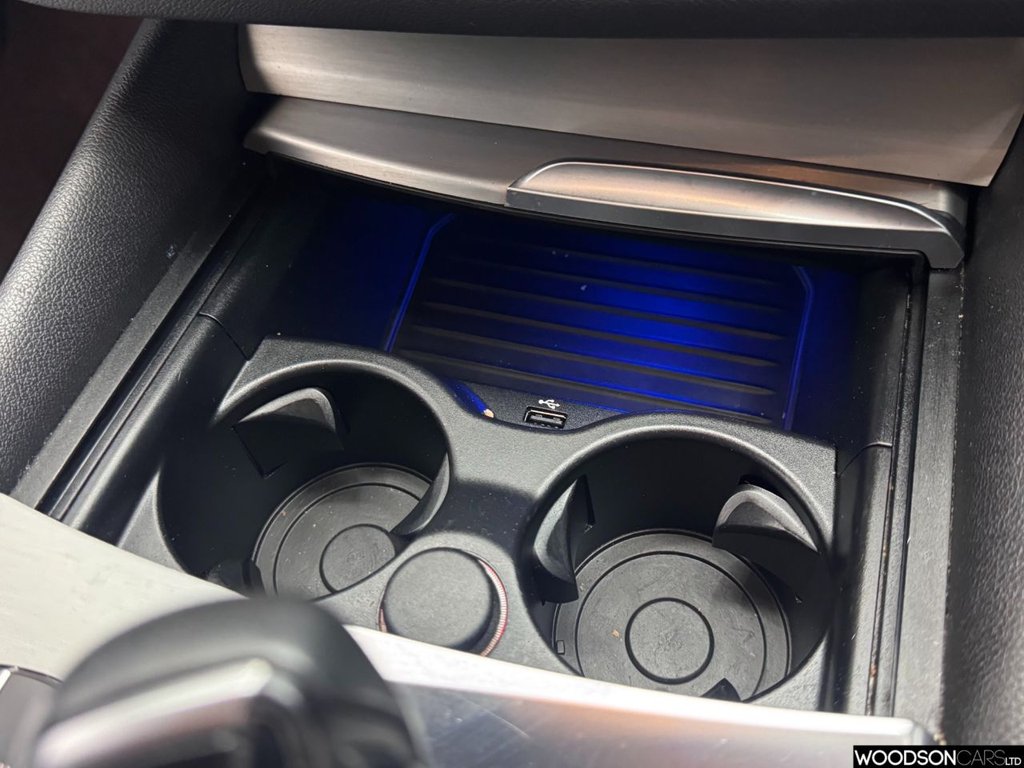 Used BMW 5 Series 2017 for sale - 76642614: Photo 38