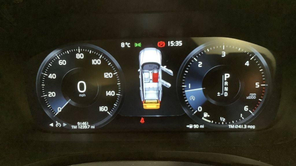 Used Volvo V60 2019 for sale - 76883518: Photo 7