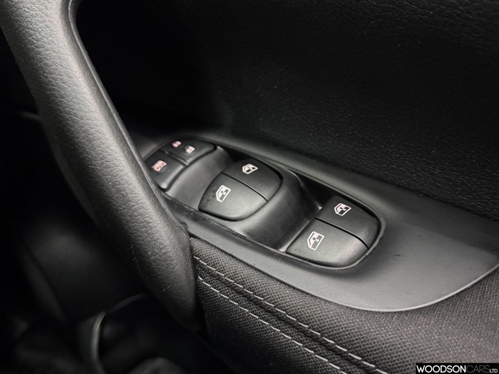 Used Nissan Qashqai 2018 for sale - 77654506: Photo 29