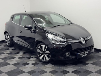 Used Renault Clio 2016 for sale - 76642845: Photo